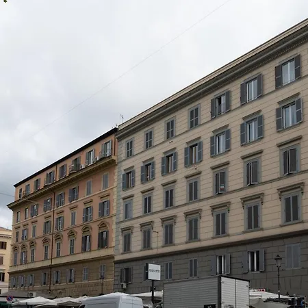 Bed&bikerome Giulio Cesare Bed & Breakfast Rome