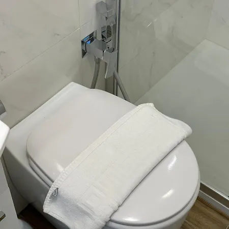 Bed&bikerome Giulio Cesare Bed & Breakfast Rom